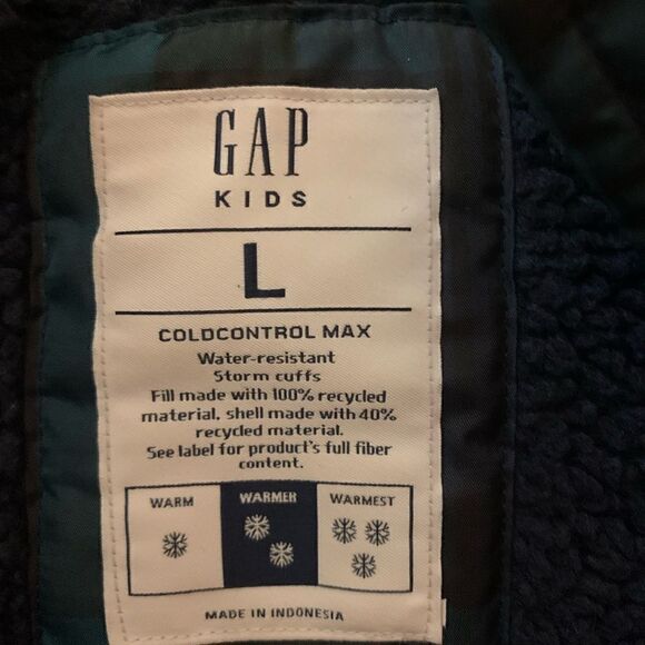 Gap boys puffer jacket size large - Picture 3 of 4